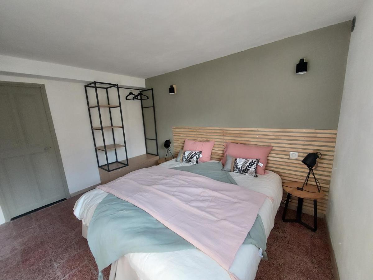 Les Pierres De Cezaire Hotel Saint-Cézaire-sur-Siagne Екстериор снимка