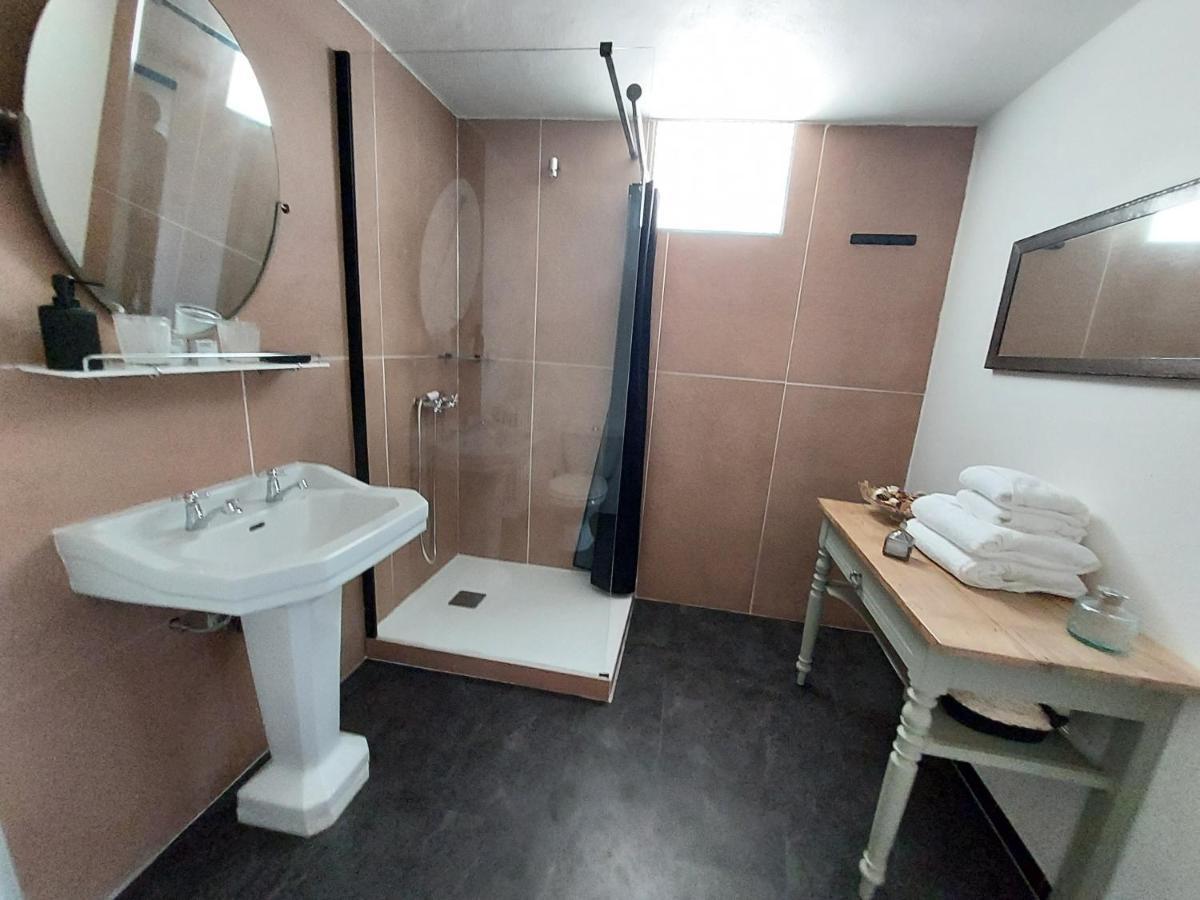 Les Pierres De Cezaire Hotel Saint-Cézaire-sur-Siagne Екстериор снимка