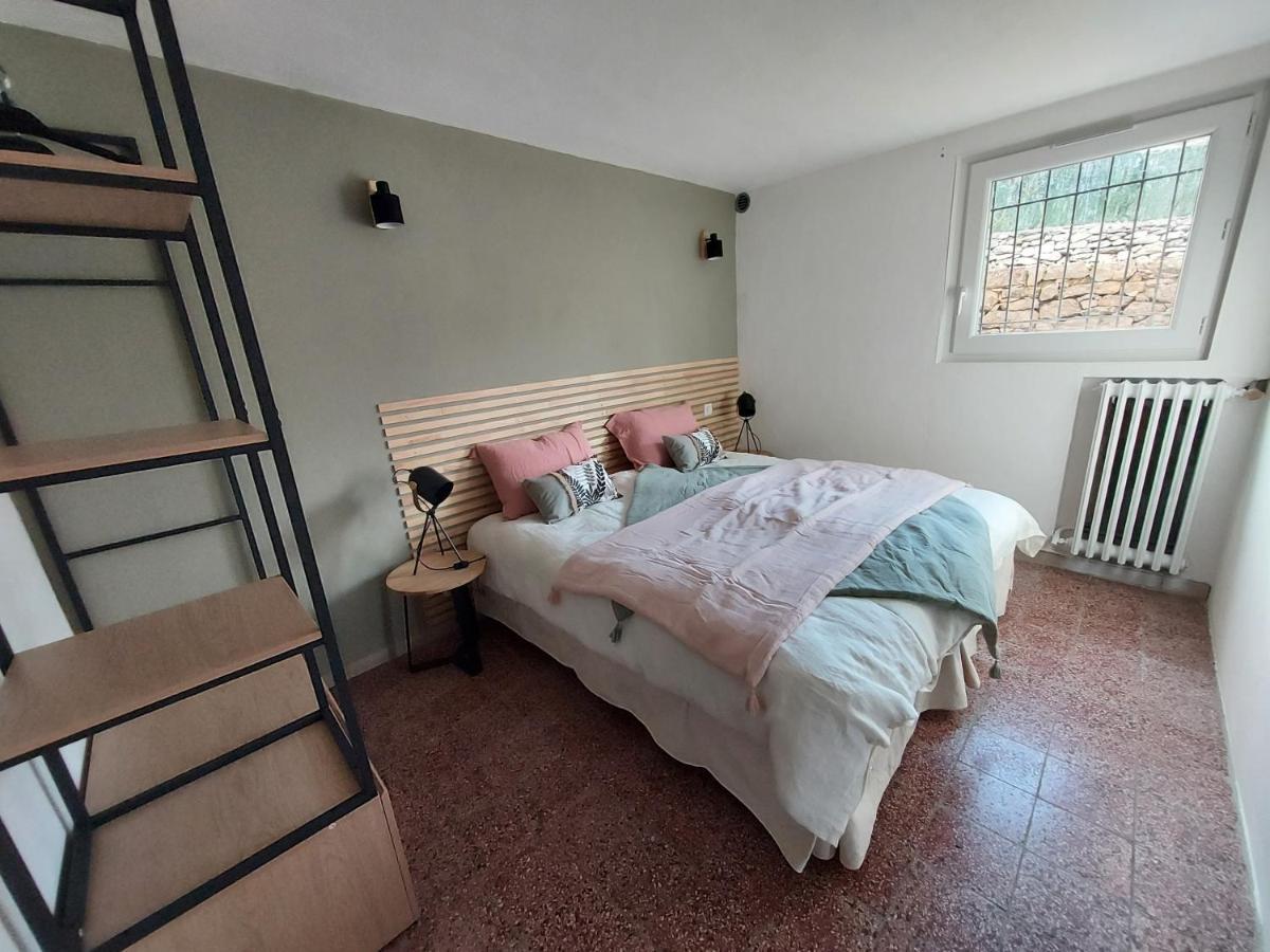 Les Pierres De Cezaire Hotel Saint-Cézaire-sur-Siagne Екстериор снимка