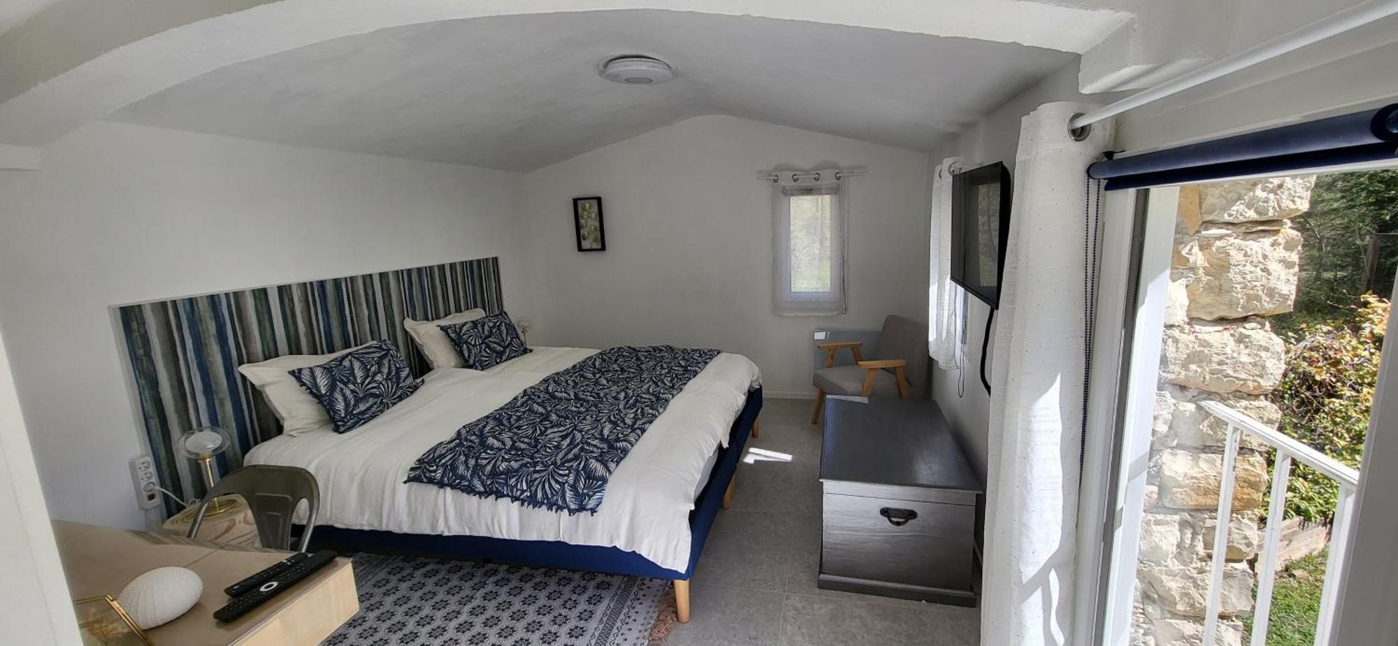 Les Pierres De Cezaire Hotel Saint-Cézaire-sur-Siagne Екстериор снимка